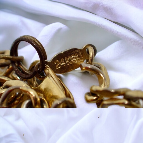 24K GFL Chain Link Bracelet Dainty Vintage Links with Glass Heart Charm 7" Long - Picture 9 of 16